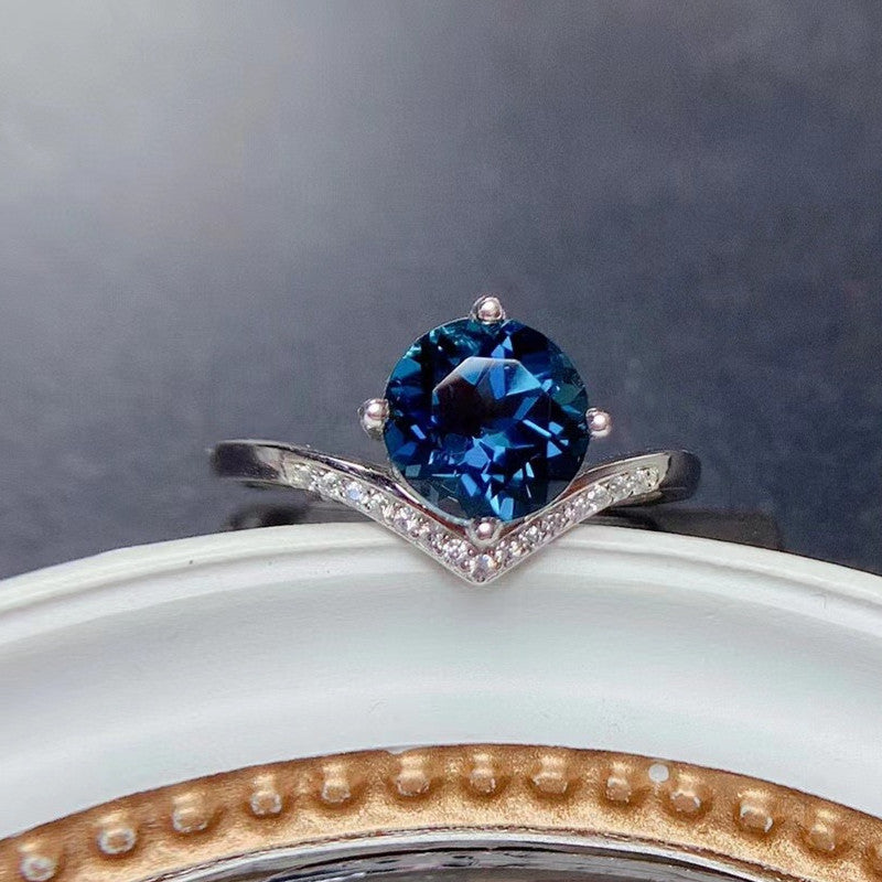 خاتم فضة لندن الأزرق توباز أنثى