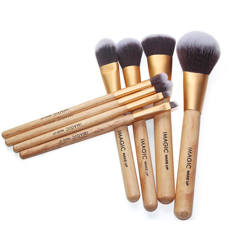 8 Multi-Purpose Makeup Brushes in white background