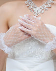 Bridal lace gloves