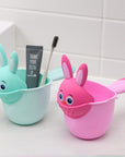 Children's shampoo shower spoon