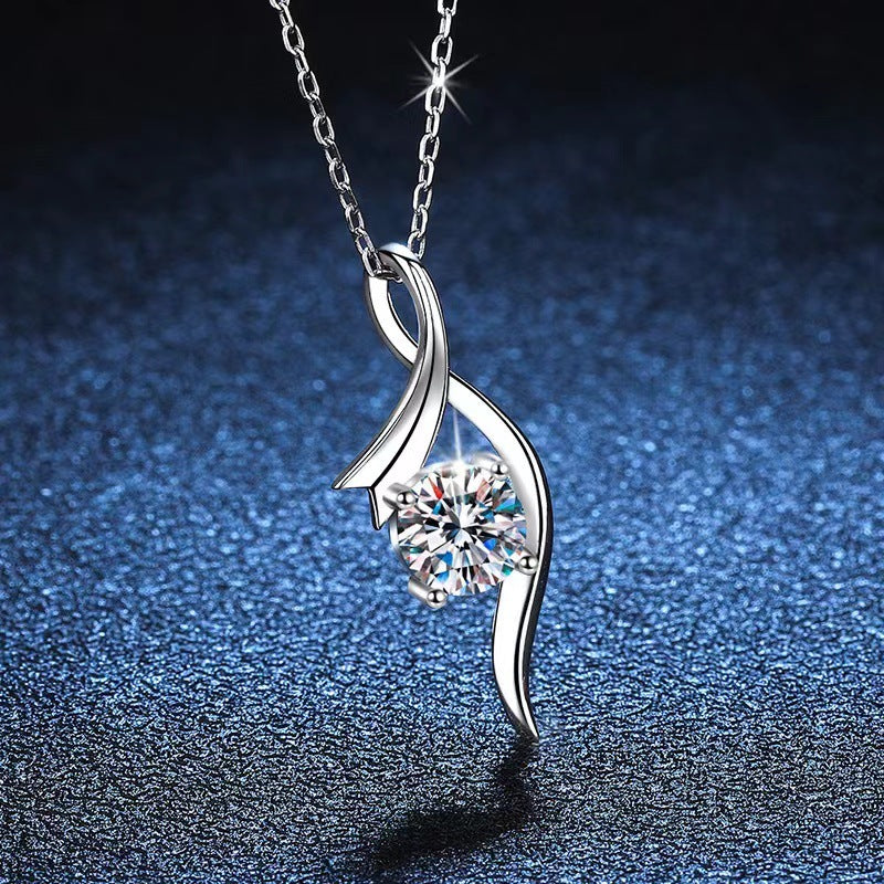 Beautiful Classic Diamond Necklace